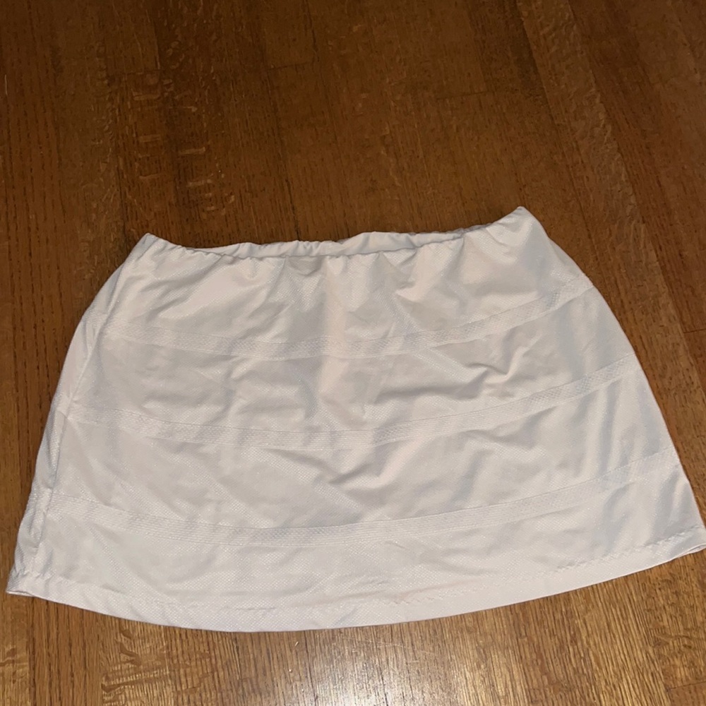 Tail tennis skirt!